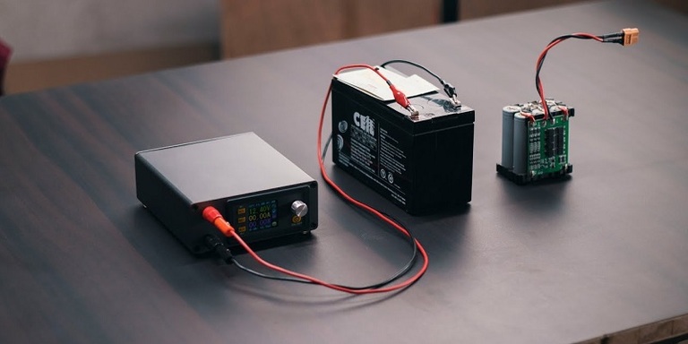 3 Ways To Charge A Lithium Battery