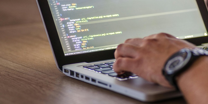 How to Choose the Right Payroll Software for Your Small Business